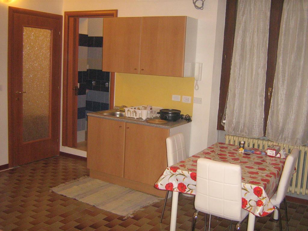 Flat In Milan 3 Lejlighed Værelse billede