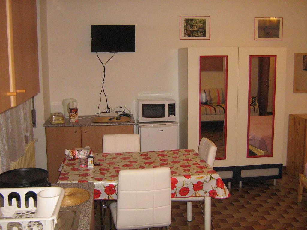 Flat In Milan 3 Lejlighed Værelse billede